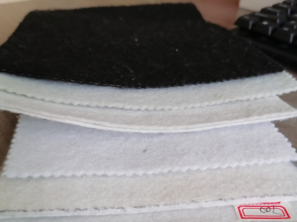 复合防渗膜图片第4张 复合防渗膜图片第4张-盈旭土工材料