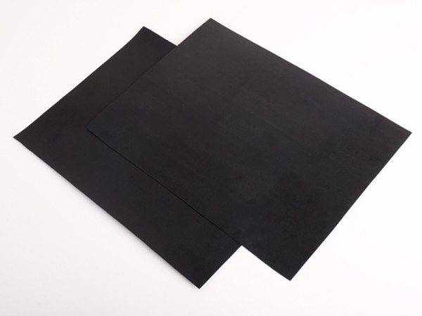 礼辛调蓄水池防渗体采用土工膜型式图片第1张 礼辛调蓄水池防渗体采用土工膜型式图片第1张-盈旭土工材料