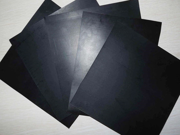 垃圾填埋场中期覆盖选用什么颜色的土工膜图片第7张-盈旭土工材料