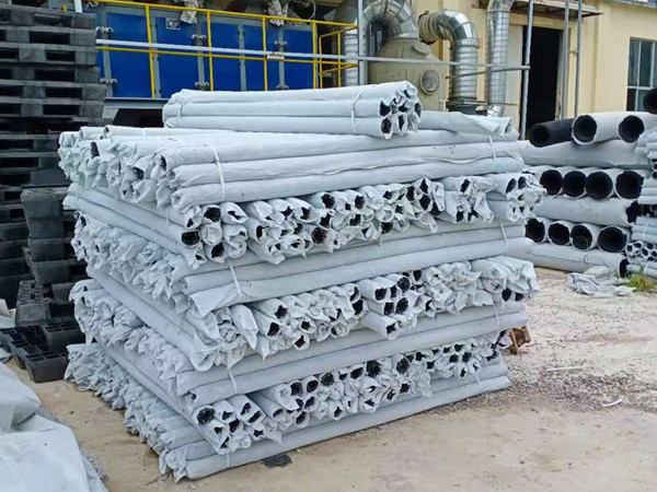 塑料盲沟图片第2张 塑料盲沟图片第2张-盈旭土工材料